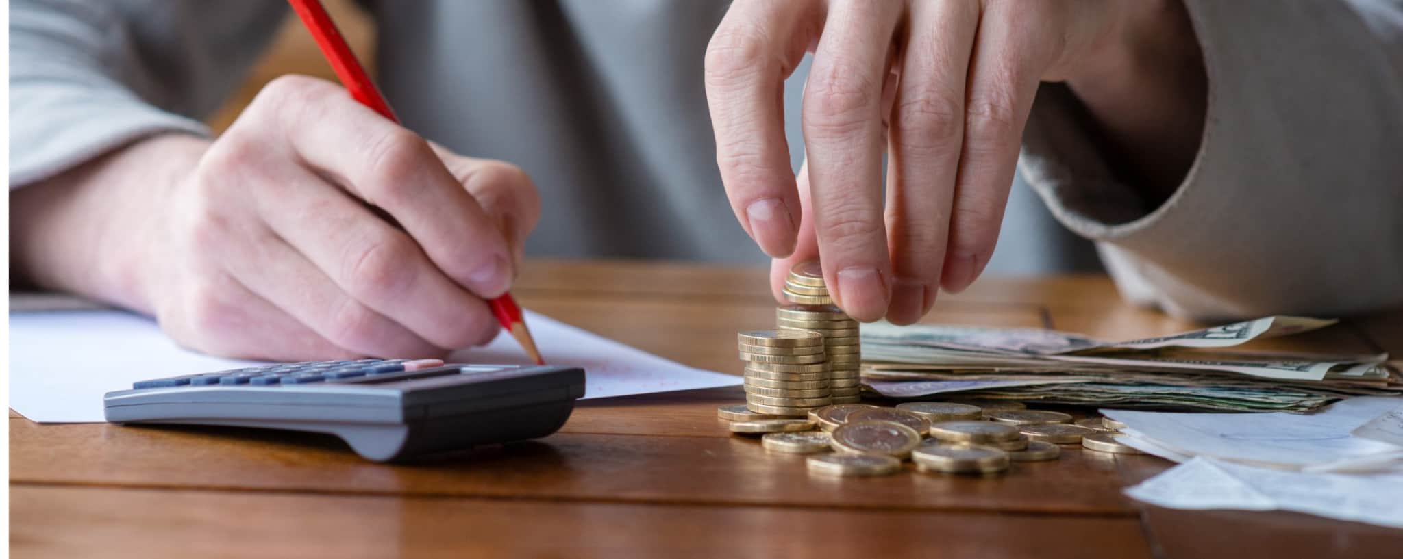 finanças-pessoais_calculadora-reorganizar-poupar-poupança